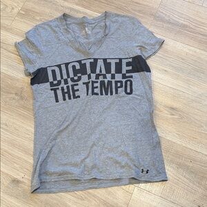 Under Armour Heather Gray V-Neck Tee with Black Graphic